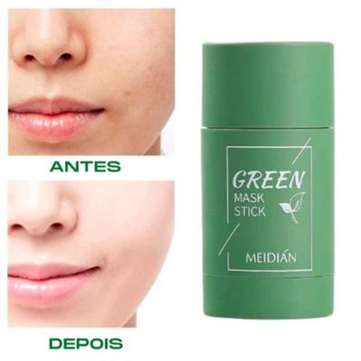 Máscara em Bastão Green Mask Stick para limpeza profunda.